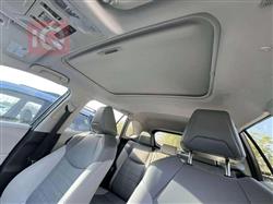 تۆیۆتا ڕاڤ 4